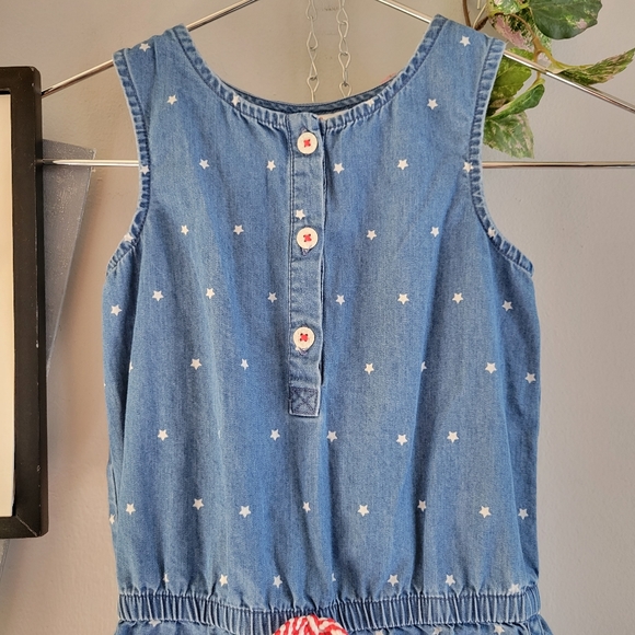 Cat & Jack Girl's Star Denim Romper 4T - Picture 3 of 9